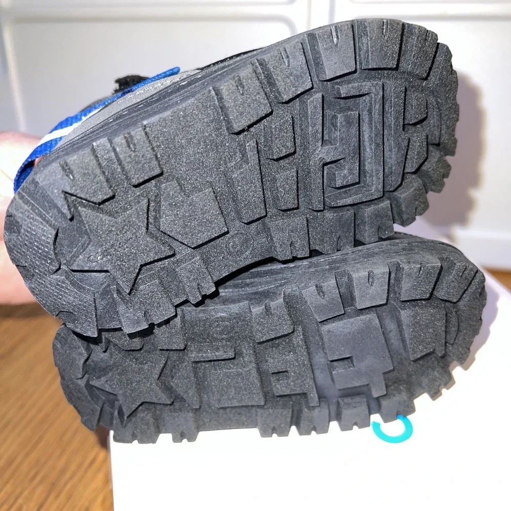 Carter's Toddler and Little Kid‎ Boys Boot, Black Toddler  Size 5